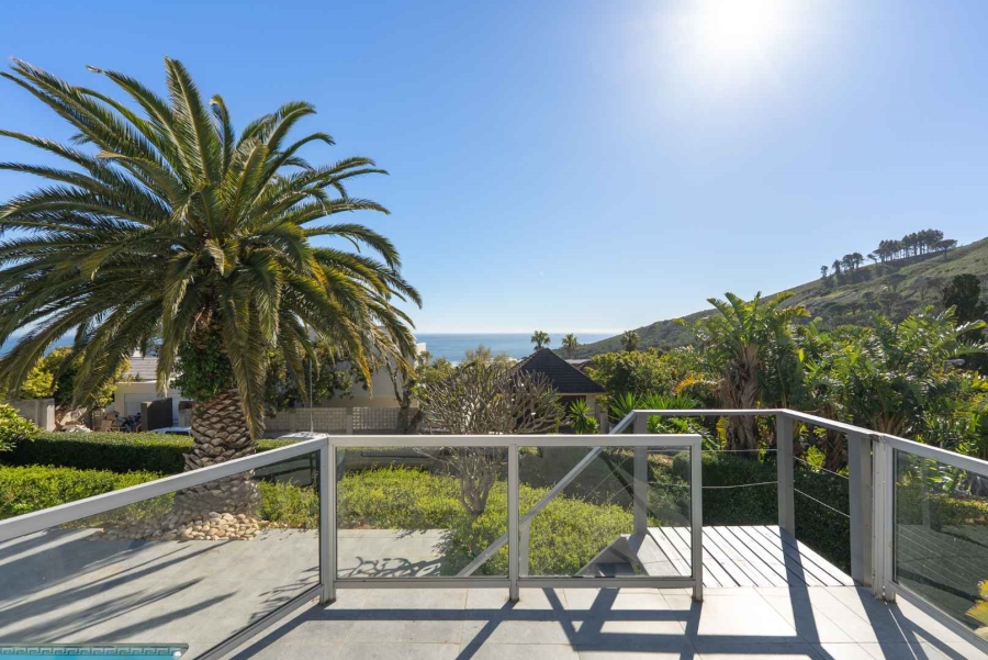 4 Bedroom Property for Sale in Camps Bay Western Cape